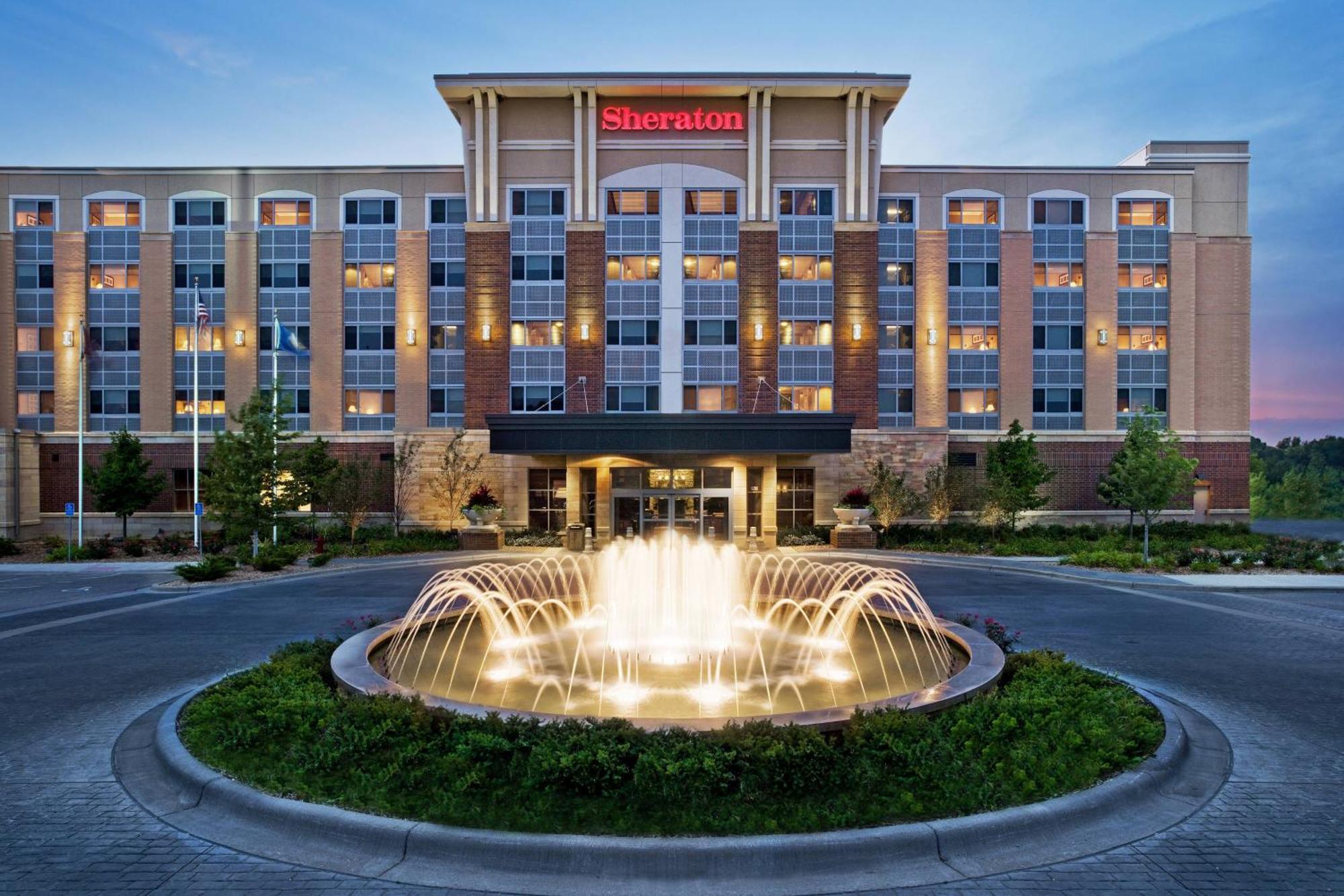 Sheraton St Paul Woodbury Hotel Экстерьер фото